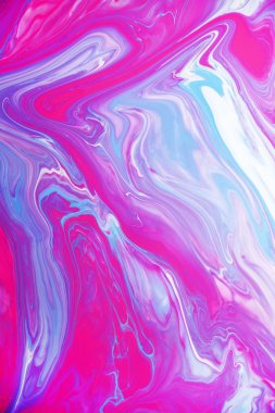 Akrilik boya pembe eğilimli