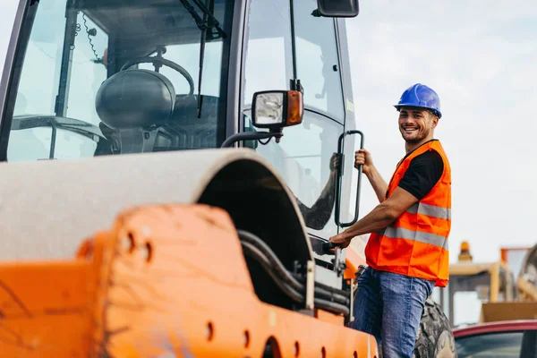 Manual Worker Skid Steer Loader — Stock Photo, Image