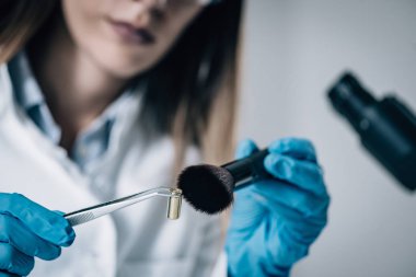 Adli tıp Lab. adli bilim kurşun kabuk ile delillerin incelenmesi