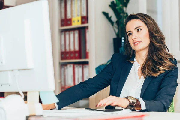 Architecte Femme Travaillant Bureau — Photo