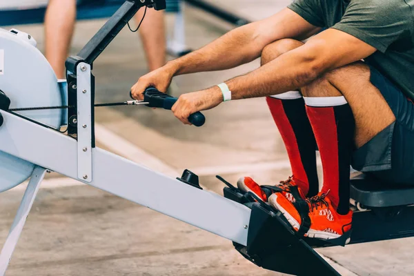 Rudergerät Konkurrent Auf Crossfit — Stockfoto