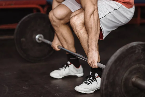 Männlicher Athlet Beim Gewichtheben — Stockfoto