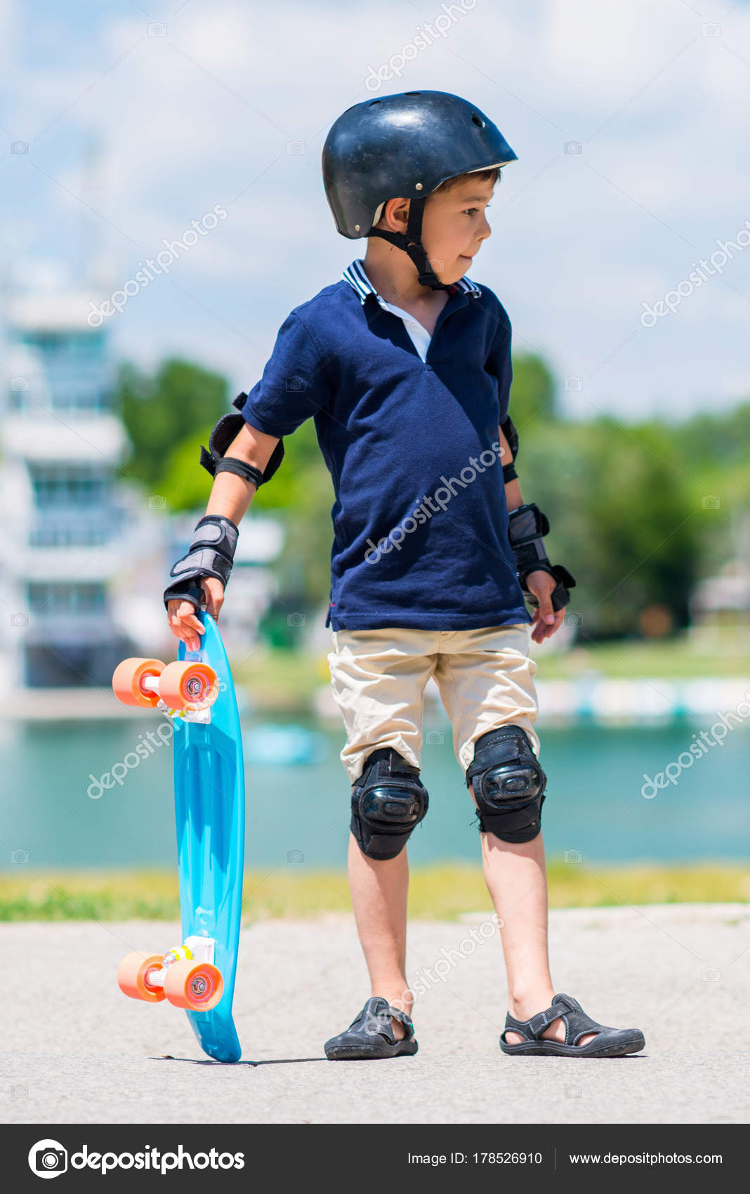 Cool Little Kid Skateboard Stock Photo by ©microgen 178526910
