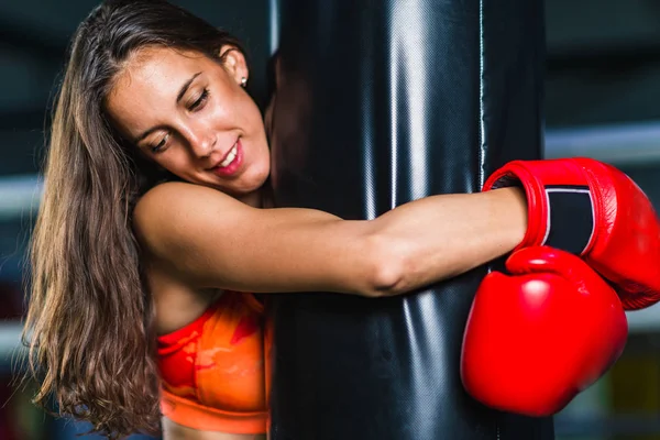 Woman Boxing Training Punching Bag — Stock Photo, Image