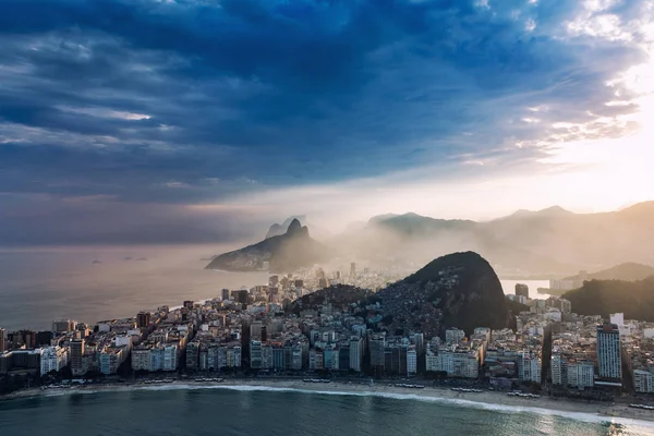 巴西里约热内卢科帕卡巴纳海滩的鸟瞰图 — 图库照片