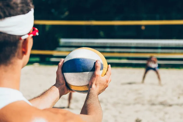 Beach Volleyball Player Holding Ball — Stock Photo, Image