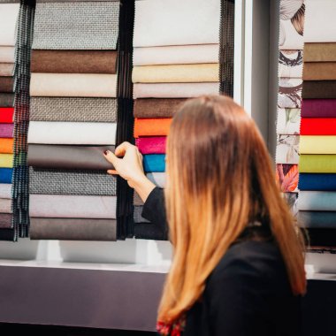 Tasarımcısı içinde belgili tanımlık stok kumaş renk örnekleri arıyorsunuz