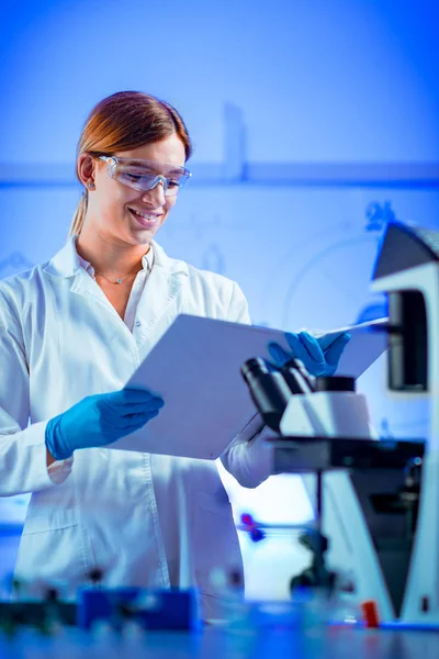 Biotechnology Scientist Biotech Laboratory — Stock Photo, Image