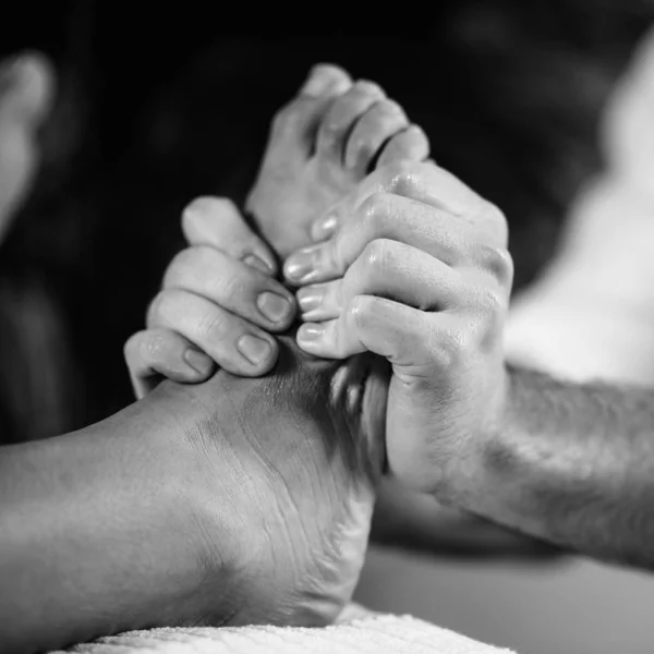 Relaxing Foot Massage Spa Salon — Stock Photo, Image