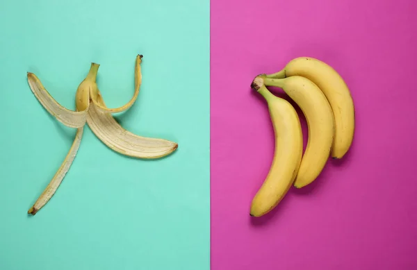 Minimalisme Concept Fruit Bouquet Bananes Peau Banane Sur Fond Pastel — Photo