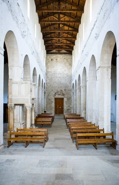 Benediktinerkloster in den Abruzzen — Stockfoto