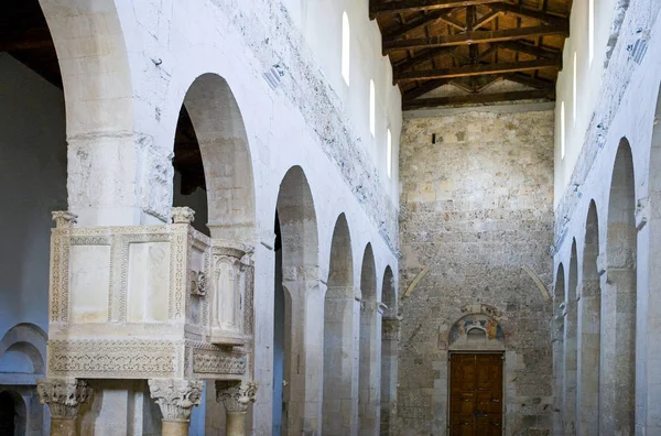 Abadías benedictinas de Abruzos — Foto de Stock