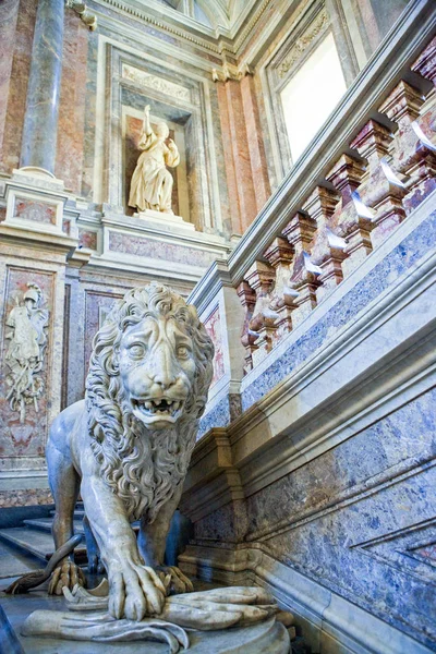 El Palacio Real de Caserta —  Fotos de Stock