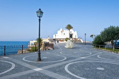 Ischia Adası