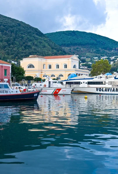 Az Ischia-sziget — Stock Fotó