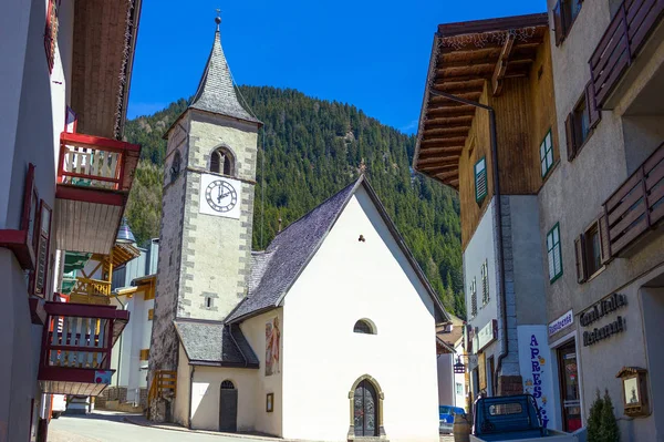 Die malerische Landschaft der Dolomiten — Stockfoto