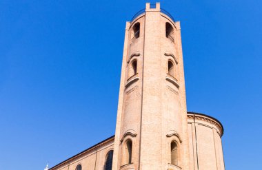 Mimarileri ve Comacchio Kanallar