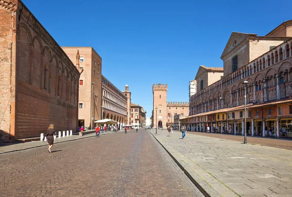 Starověké architektury starého města Ferrara — Stock fotografie