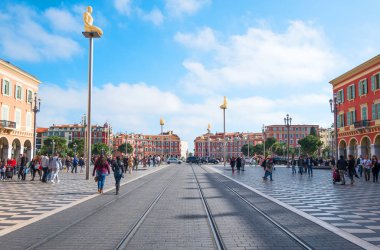 Nice güneşli yerleri