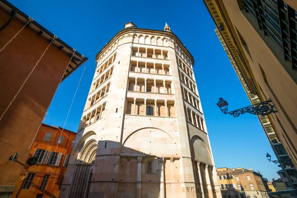 A beleza e história de Parma — Fotografia de Stock