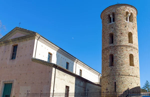 De oude schatten van heilige kunst in Ravenna — Stockfoto