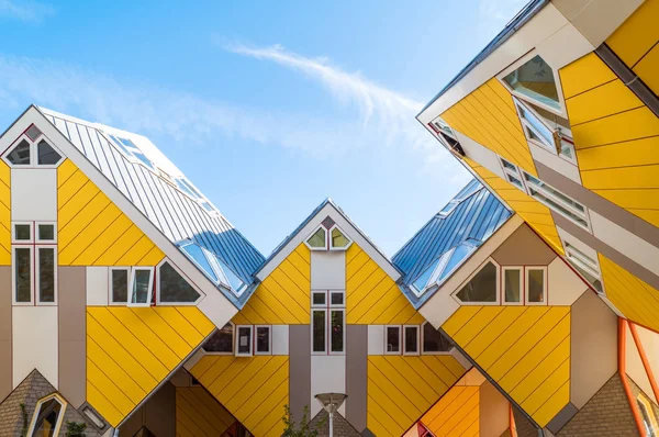 Arkitekturene og landskapene i Rotterdam – stockfoto