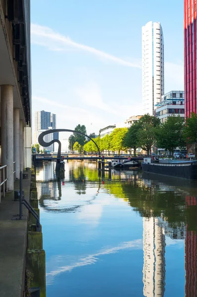 Le architetture e i paesaggi di Rotterdam — Foto Stock