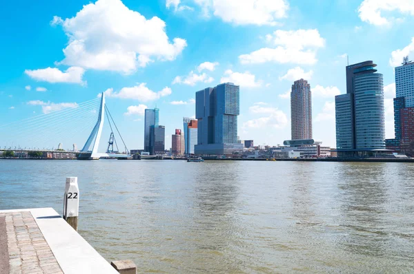 Las arquitecturas y paisajes de Rotterdam —  Fotos de Stock