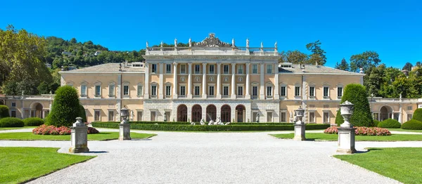 Architekturen und Landschaften des Comer Sees — Stockfoto