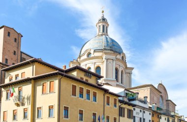 Mantova tarihi yerler