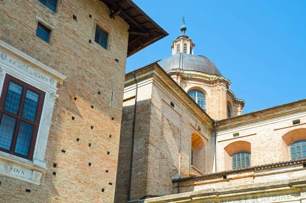 สถานที่ทางประวัติศาสตร์ของ Urbino — ภาพถ่ายสต็อก