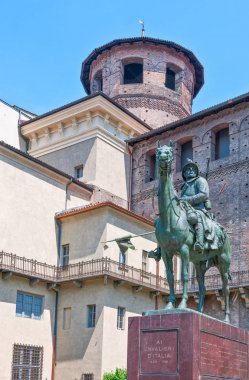 Geçmiş ve Torino'da sanat