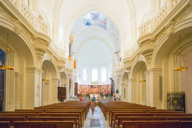 Mimarileri ve Avignon anıtları