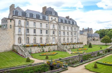 Manzara ve Brittany mimarileri