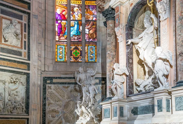 Interiér katedrály Duomo — Stock fotografie