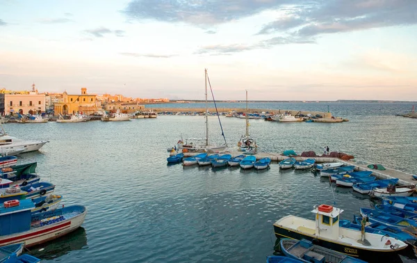 Gallipoli, een oude stad aan de zee — Stockfoto