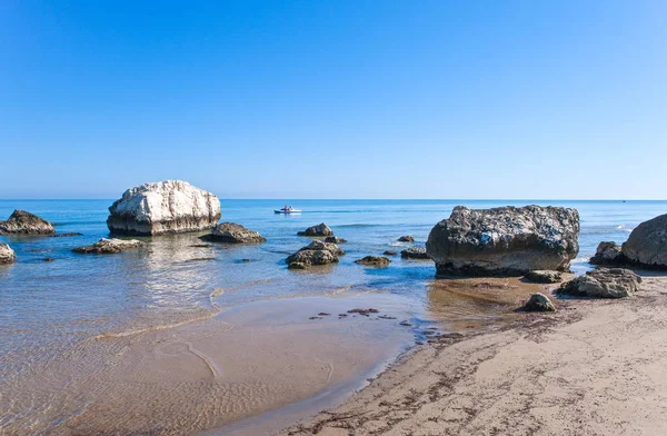 Los paisajes marinos y los colores del Gargano — Foto de Stock