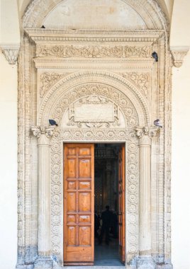 Lecce taştan Yüce sanatı