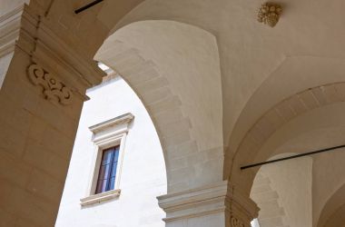 Lecce taştan Yüce sanatı