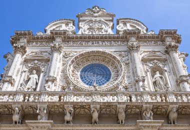 Lecce taştan Yüce sanatı