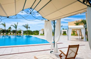 Puglia antik kırsal çiftlikleri