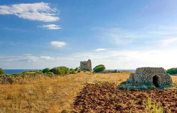 Puglia teriitoy antik kırsal kulübeleri