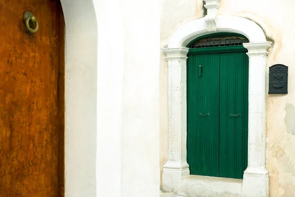 The architectures and colors of Monopoli — Stock Photo, Image