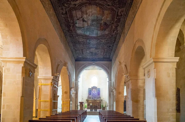 Matera, de stad van rhe Sassi, prehistorische troglodiet afwikkeling — Stockfoto