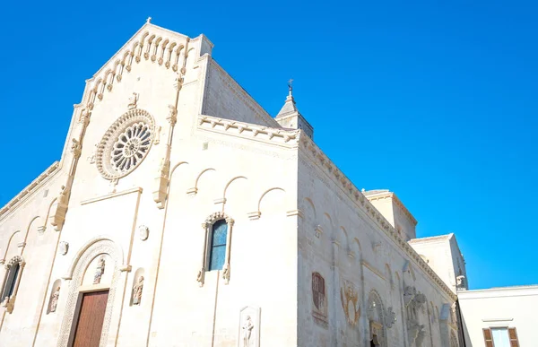 Matera, de stad van rhe Sassi, prehistorische troglodiet afwikkeling — Stockfoto