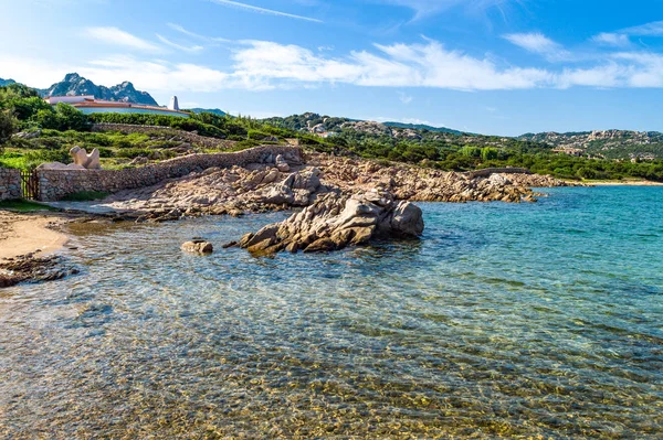 La nature fascinante et le luxe du nord-est de la Sardaigne — Photo