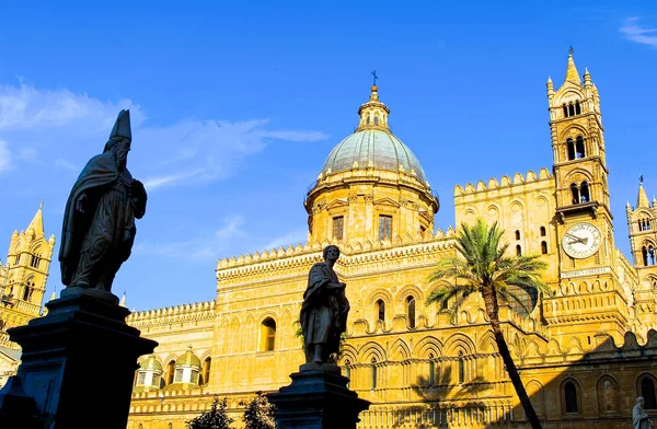 The art and the architecture in Palermo — Stock Photo, Image