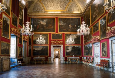 Roma, İtalya - 02 Ekim 2019 Doria-Pamphili Sarayı, Del Pussino Salonu