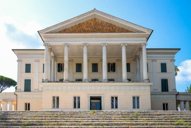 Roma, İtalya, Villa Torlonia 'nın ana cephesi