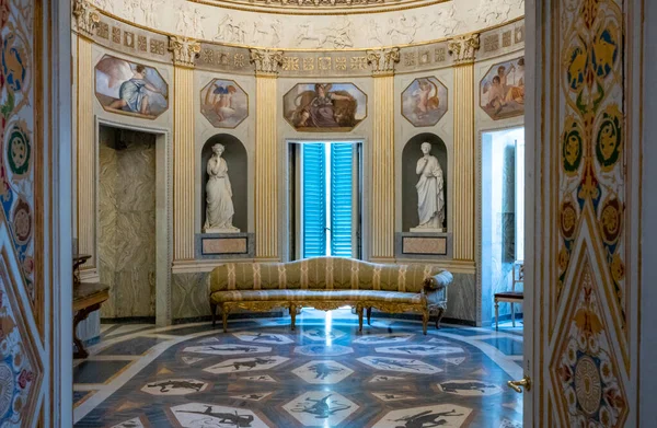 Roma Itália Agosto 2017 Villa Torlonia Estátuas Estilo Romano Salão — Fotografia de Stock